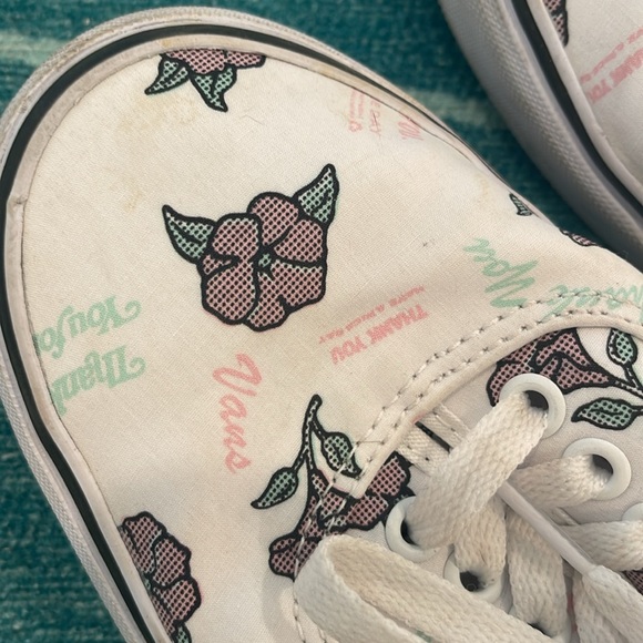 Thank you and rose print VANS - Picture 5 of 6